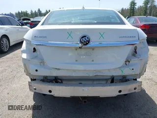 2014 Buick LaCrosse Leather with VIN 1G4GB5G30EF306539, listed as a IAAI auction lot 42133530 with 88,406 mi miles. Bid and sale history available at carsss.com. Image 6.