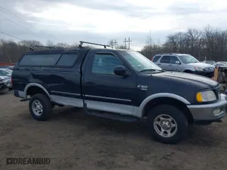 1998 Ford F-150 Standard with VIN 1FTZF18W0WNC16138, listed as a IAAI auction lot 41688951 with 354,669 mi miles. Bid and sale history available at carsss.com. Image 13.