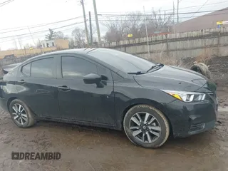 2021 Nissan Versa SV with VIN 3N1CN8EV0ML862809, listed as a IAAI auction lot 41715850 with 68,385 mi miles. Bid and sale history available at carsss.com. Image 13.