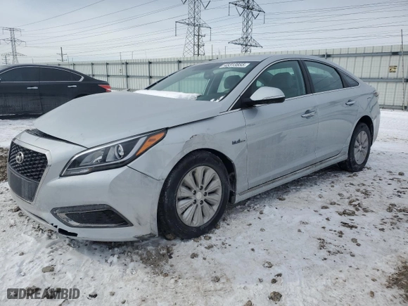 2017 Hyundai Sonata Hybrid SE with VIN KMHE24L31HA074137, listed as a Copart auction lot 45313855 with 44,370 mi miles and Salvage Title. Bid and sale history available at carsss.com. Image 1.