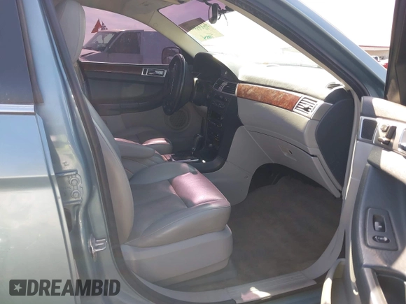 2008 Chrysler Pacifica Touring with VIN 2A8GM68X88R619480, listed as a IAAI auction lot 42142089 with 160,547 mi miles and . Bid and sale history available at DreamBid. Image 5.
