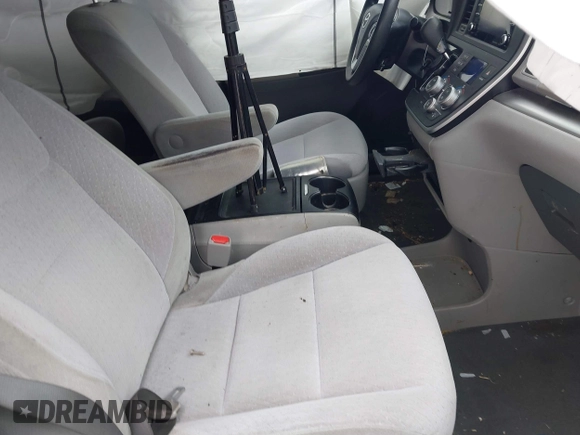 2020 Toyota Sienna LE Auto Access Seat с VIN 5TDKZ3DC1LS068541, выставлен на аукционе IAAI как лот 41688973 с пробегом 92 097 миль миль и . История ставок и продаж доступна на DreamBid. Изображение 5.