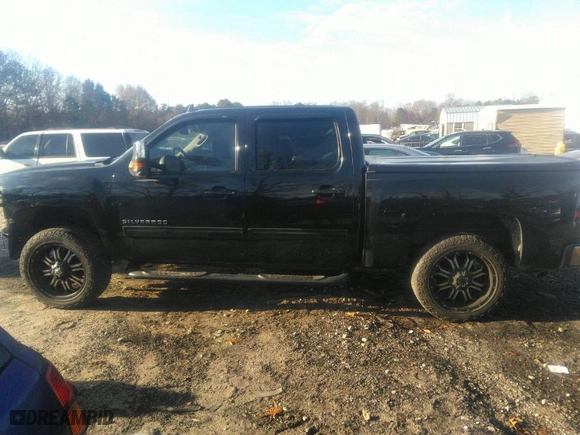 2012 Chevrolet Silverado 1500 LTZ with VIN 3GCPKTE7XCG301844, listed as a IAAI auction lot 41103773 with NaN miles. Bid and sale history available at carsss.com. Image 15.