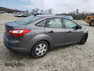 2012 Ford Focus S with VIN 1FAHP3E22CL407000, listed as a Copart auction lot 52477505 with 147,982 mi miles and Clean Title. Bid and sale history available at DreamBid. Image 3.