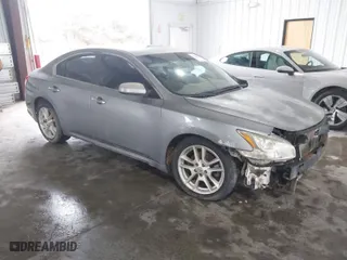 2009 Nissan Maxima 3.5 SV w/Sport Pkg with VIN 1N4AA51E69C843002, listed as a IAAI auction lot 41506031 with 215,013 mi miles. Bid and sale history available at carsss.com. Image 1.