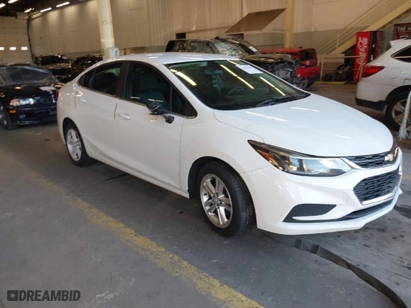 2017 Chevrolet Cruze LT with VIN 1G1BE5SM6H7102454, listed as a IAAI auction lot 41356480 with NaN miles. Bid and sale history available at carsss.com. Image 1.