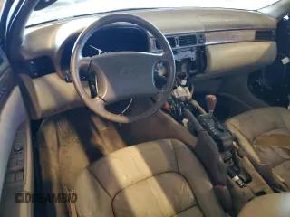 1998 Lexus SC 400 z VIN JT8CH32Y9W1001708, wystawiony jako Copart lot #42825415 z przebiegiem Nie podano mil oraz Czysty tytuł • Clean title. Historia ofert i sprzedaży dostępna na DreamBid. Obrazek 8.