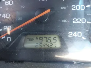 1999 Honda Accord LX z VIN JHMCG5648XC803856, wystawiony jako IAAI lot #42063037 z przebiegiem 254 421 mil mil oraz . Historia ofert i sprzedaży dostępna na DreamBid. Obrazek 7.