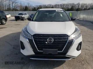 2021 Nissan Kicks S z VIN 3N1CP5BV7ML544957, wystawiony jako Copart lot #49315645 z przebiegiem 27 918 mil mil oraz Szkoda całkowita • Salvage title. Historia ofert i sprzedaży dostępna na DreamBid. Obrazek 5.