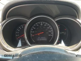2013 Nissan Murano LE z VIN JN8AZ1MU0DW204205, wystawiony jako Copart lot #56292995 z przebiegiem 219 816 mil mil oraz Szkoda całkowita • Salvage title. Historia ofert i sprzedaży dostępna na DreamBid. Obrazek 9.