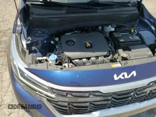 2024 Kia Seltos EX z VIN KNDER2AA4R7579223, wystawiony jako Copart lot #58189275 z przebiegiem 23 441 mil mil oraz Szkoda całkowita • Salvage title. Historia ofert i sprzedaży dostępna na DreamBid. Obrazek 14.
