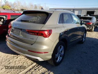 2020 Audi Q3 Premium Plus with VIN WA1BECF32L1106925, listed as a Copart auction lot 66995972 with 17,457 mi miles. Bid and sale history available at carsss.com. Image 4.
