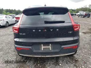 2021 Volvo XC40 Inscription с VIN YV4162UL8M2476443, выставлен на аукционе Copart как лот 57087325 с пробегом 25 198 миль миль и Списание • Salvage title. История ставок и продаж доступна на DreamBid. Изображение 6.