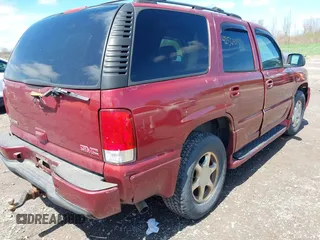 2003 GMC Yukon Denali z VIN 1GKEK63U43J285497, wystawiony jako IAAI lot #42156401 z przebiegiem 301 788 mil mil oraz . Historia ofert i sprzedaży dostępna na DreamBid. Obrazek 4.