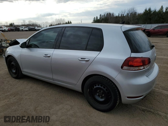 2013 Volkswagen Golf с VIN WVWDA7AJ3DW133630, выставлен на аукционе Copart как лот 54122125 с пробегом 102 563 миль миль и Списание • Salvage title. История ставок и продаж доступна на DreamBid. Изображение 2.