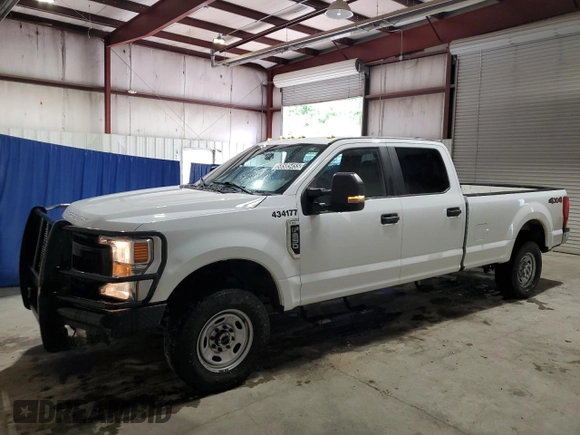 2022 Ford F-250 XL with VIN 1FT7W2BN2NEF07493, listed as a Copart auction lot 58585455 with 100,752 mi miles and Clean title. Bid and sale history available at DreamBid. Image 1.