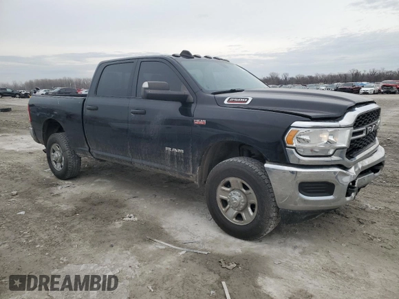 2019 Ram 2500 Tradesman z VIN 3C6UR5CJ6KG633486, wystawiony jako Copart lot #47459835 z przebiegiem 123 704 mil mil oraz Szkoda całkowita • Salvage title. Historia ofert i sprzedaży dostępna na DreamBid. Obrazek 4.