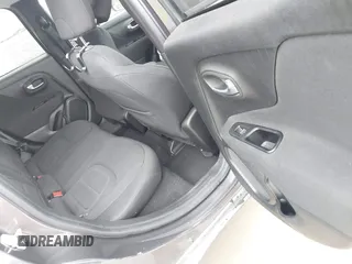 2020 Jeep Renegade Latitude with VIN ZACNJABBXLPL88874, listed as a IAAI auction lot 42490534 with Not provided miles and . Bid and sale history available at DreamBid. Image 8.