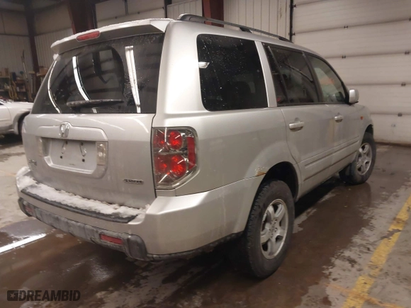 2006 Honda Pilot EX with VIN 2HKYF18416H563715, listed as a IAAI auction lot 41362167 with 162,611 mi miles. Bid and sale history available at carsss.com. Image 4.