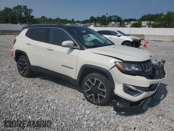 2018 Jeep Compass Limited z VIN 3C4NJDCB6JT206659, wystawiony jako Copart lot #58779315 z przebiegiem Nie podano mil oraz Szkoda całkowita • Salvage title. Historia ofert i sprzedaży dostępna na DreamBid. Obrazek 4.