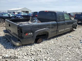 2003 Chevrolet Silverado 1500 LT with VIN 2GCEK19T231124587, listed as a Copart auction lot 53576395 with 314,480 mi miles and Clean Title. Bid and sale history available at carsss.com. Image 3.