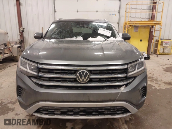 2020 Volkswagen Atlas SE with VIN 1V26E2CA9LC230374, listed as a IAAI auction lot 41336609 with 52,500 mi miles and . Bid and sale history available at DreamBid. Image 12.