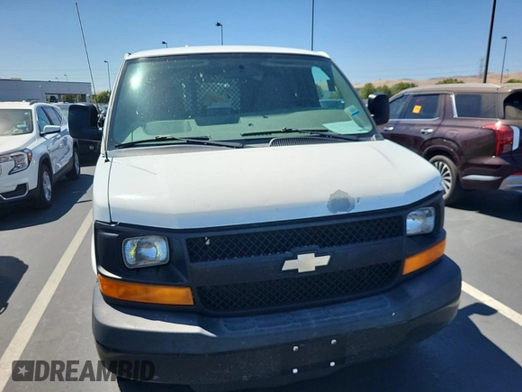 2012 Chevrolet Express Cargo z VIN 1GCSGAFX9C1137368, wystawiony jako IAAI lot #42619588 z przebiegiem 226 230 mil mil oraz . Historia ofert i sprzedaży dostępna na DreamBid. Obrazek 17.