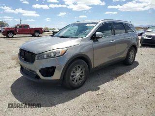 2018 Kia Sorento LX z VIN 5XYPG4A32JG357850, wystawiony jako Copart lot #58400755 z przebiegiem 134 803 mil mil oraz Szkoda całkowita • Salvage title. Historia ofert i sprzedaży dostępna na DreamBid. Obrazek 1.