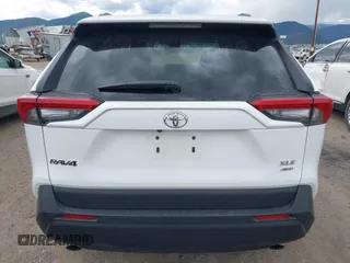 2024 Toyota RAV4 XLE with VIN 2T3P1RFV5RW473727, listed as a IAAI auction lot 42222478 with 19,764 mi miles and . Bid and sale history available at DreamBid. Image 16.