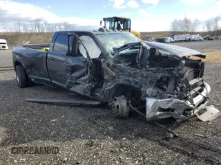 2019 Ram 3500 Tradesman with VIN 3C63RRGL8KG648389, listed as a Copart auction lot 77823624 with 46,853 mi miles and Salvage Title. Bid and sale history available at carsss.com. Image 4.