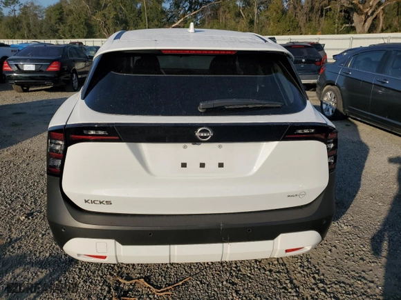 2025 Nissan Kicks SV with VIN 3N8AP6CA9SL302274, listed as a Copart auction lot 43530765 with 1,855 mi miles and Non Repairable. Bid and sale history available at carsss.com. Image 6.