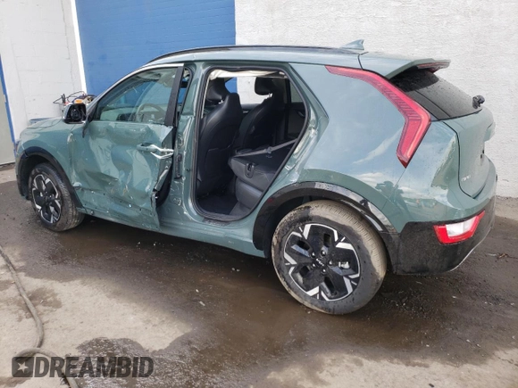 2024 Kia Niro Wind with VIN KNDCR3L13R5111750, listed as a Copart auction lot 72630924 with 8,709 mi miles and Clean Title. Bid and sale history available at DreamBid. Image 2.