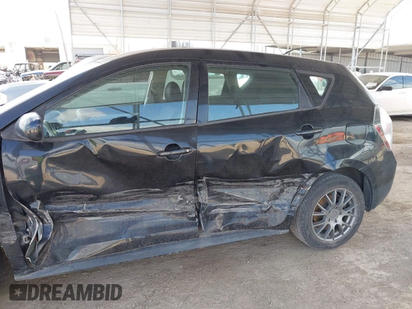 2009 Pontiac Vibe 1SB with VIN 5Y2SP67009Z432173, listed as a IAAI auction lot 42533975 with 175,584 mi miles and . Bid and sale history available at DreamBid. Image 14.
