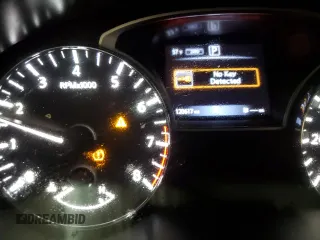 2020 Nissan Pathfinder S with VIN 5N1DR2AM2LC649334, listed as a Copart auction lot 53488155 with 120,617 mi miles and Clean title. Bid and sale history available at DreamBid. Image 9.