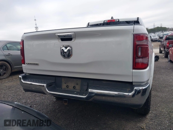 2020 Ram 1500 with VIN 1C6RRERG6LN229520, listed as a IAAI auction lot 41571774 with 102,908 mi miles and . Bid and sale history available at DreamBid. Image 16.