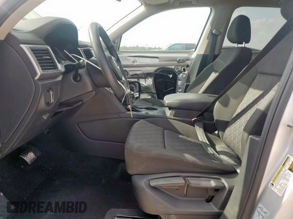 2018 Volkswagen Atlas S с VIN 1V2AP2CA0JC594538, выставлен на аукционе Copart как лот 63943215 с пробегом 133 909 миль миль и Списание • Salvage title. История ставок и продаж доступна на DreamBid. Изображение 7.