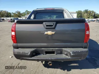 2011 Chevrolet Avalanche LT with VIN 3GNMCFE06BG168235, listed as a Copart auction lot 77015904 with 203,285 mi miles and Salvage title. Bid and sale history available at DreamBid. Image 6.