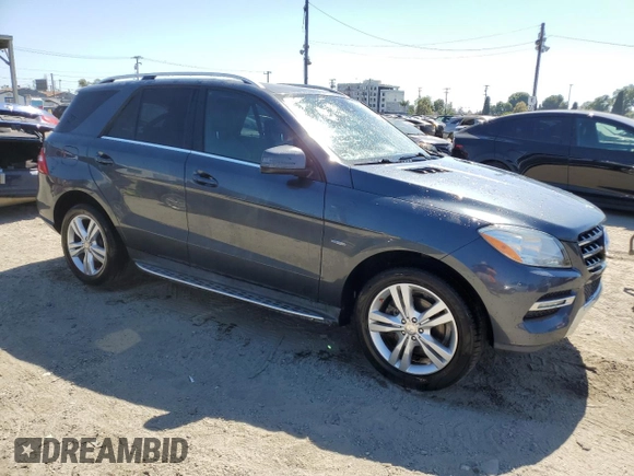 2012 Mercedes-Benz M 350 with VIN 4JGDA2EB7CA026237, listed as a Copart auction lot 56520935 with 146,955 mi miles and Clean title. Bid and sale history available at DreamBid. Image 4.