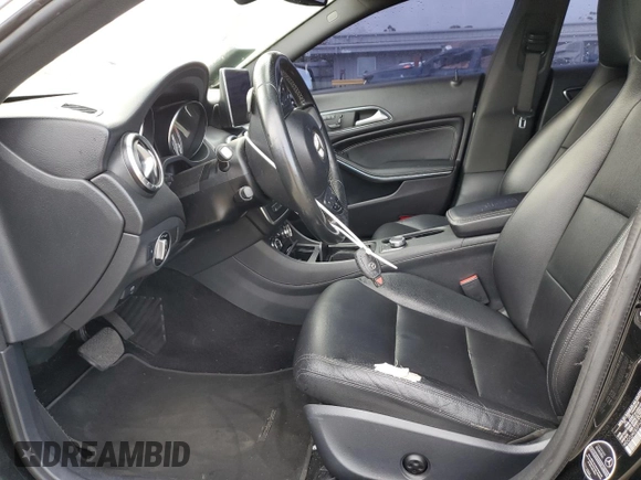 2015 Mercedes-Benz CLA 250 with VIN WDDSJ4EBXFN248085, listed as a Copart auction lot 50968685 with 164,339 mi miles and Salvage Title. Bid and sale history available at DreamBid. Image 7.