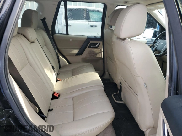 2013 Land Rover LR2 z VIN SALFJ2BG5DH376786, wystawiony jako Copart lot #88274215 z przebiegiem 173 372 mil mil oraz Czysty tytuł • Clean title. Historia ofert i sprzedaży dostępna na DreamBid. Obrazek 11.
