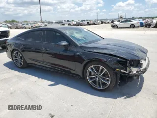 2020 Audi A7 Premium Plus with VIN WAUU2AF24LN017138, listed as a Copart auction lot 57811094 with 33,764 mi miles and Clean Title. Bid and sale history available at carsss.com. Image 4.