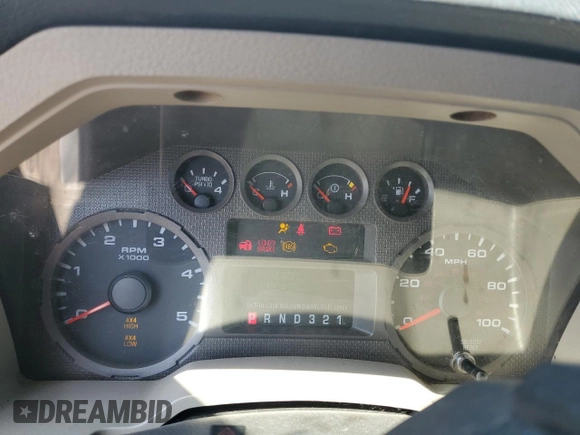 2008 Ford F-350 XL with VIN 1FTWW31R48EC03236, listed as a Copart auction lot 61588595 with 152,473 mi miles and Salvage title. Bid and sale history available at DreamBid. Image 9.