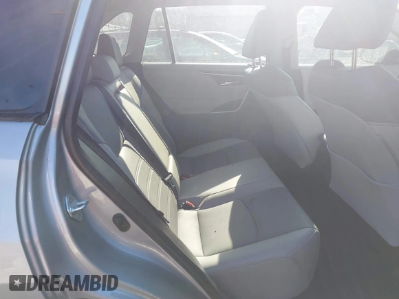 2024 Toyota RAV4 XLE Premium with VIN 2T3C1RFV9RW350060, listed as a IAAI auction lot 41846689 with 3,845 mi miles and . Bid and sale history available at DreamBid. Image 8.