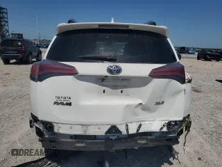 2018 Toyota RAV4 XLE with VIN 2T3WFREV7JW512949, listed as a Copart auction lot 52546345 with 41,558 mi miles and Salvage Title. Bid and sale history available at DreamBid. Image 6.