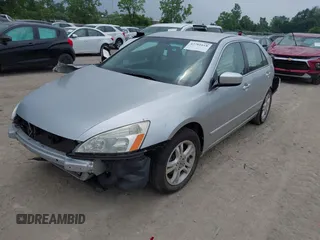 2007 Honda Accord LX SE z VIN 1HGCM56347A060806, wystawiony jako IAAI lot #42701618 z przebiegiem 140 573 mil mil oraz . Historia ofert i sprzedaży dostępna na DreamBid. Obrazek 18.