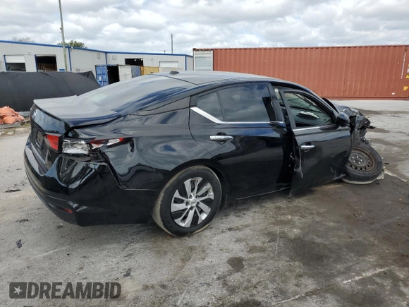 2019 Nissan Altima S with VIN 1N4BL4BV6KC235073, listed as a Copart auction lot 54982875 with 80,883 mi miles and Salvage Title. Bid and sale history available at DreamBid. Image 3.