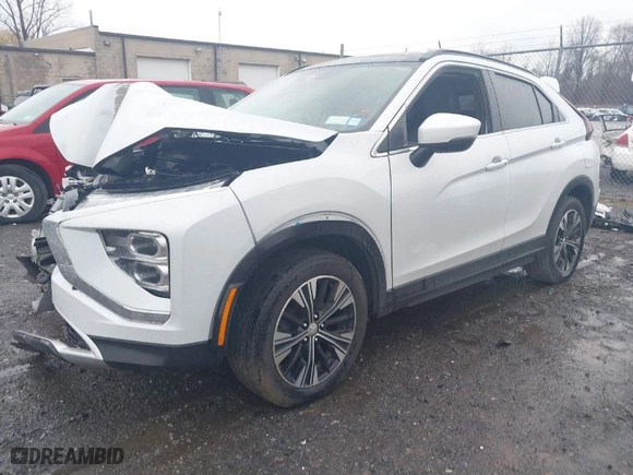 2022 Mitsubishi Eclipse Cross SE with VIN JA4ATWAAXNZ004351, listed as a IAAI auction lot 40899223 with 66,389 mi miles. Bid and sale history available at carsss.com. Image 2.