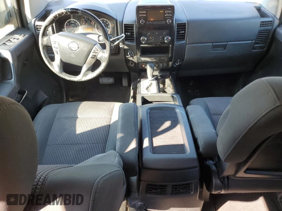 2013 Nissan Titan SV with VIN 1N6BA0EC3DN305832, listed as a Copart auction lot 72400294 with 300,083 mi miles and Salvage title. Bid and sale history available at DreamBid. Image 8.