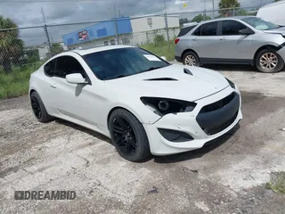 2013 Hyundai Genesis Coupe R-Spec with VIN KMHHT6KD0DU090273, listed as a IAAI auction lot 41304908 with 177,650 mi miles and . Bid and sale history available at DreamBid. Image 1.