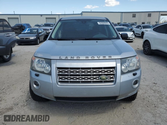 2010 Land Rover LR2 HSE with VIN SALFR2BN7AH173482, listed as a Copart auction lot 52660845 with 175,502 mi miles and Clean title. Bid and sale history available at DreamBid. Image 5.